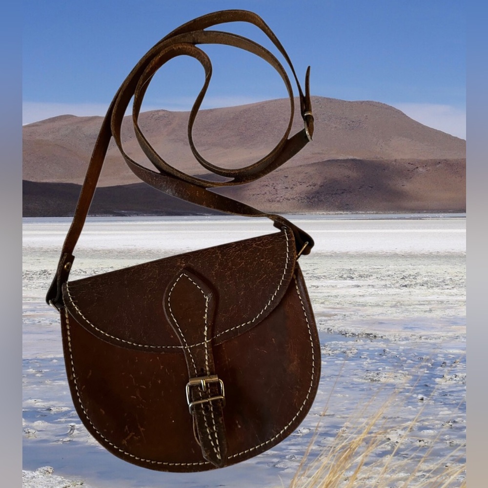 Leather Handcrafted, beautifully stitched dark brown messenger crossbody bag